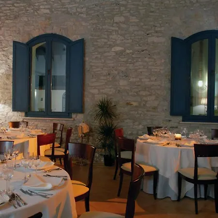 Relais Angimbe Hotel