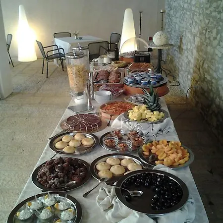 Relais Angimbe מלון 4*