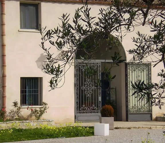 Relais Angimbe 卡拉塔菲米